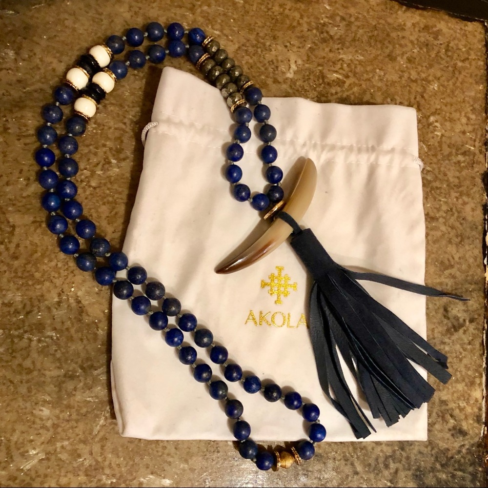 Gorgeous navy, white and gold stone Akola necklace